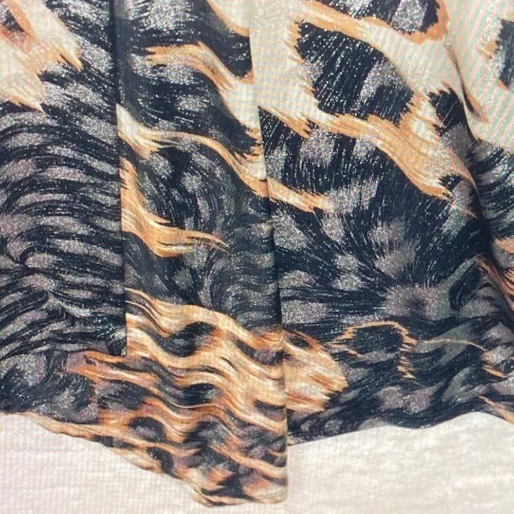 Frank Lyman Design Abstract Pattern Cardigan in B… - image 4